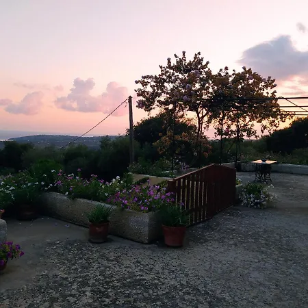 Tsapoula بيت للعطل Mousata