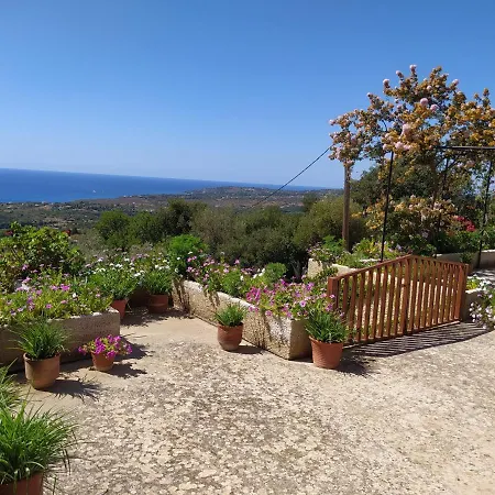 Holiday home Tsapoula Mousata