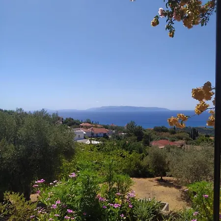 Holiday home Tsapoula Mousata