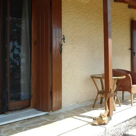 بيت للعطل Tsapoula *