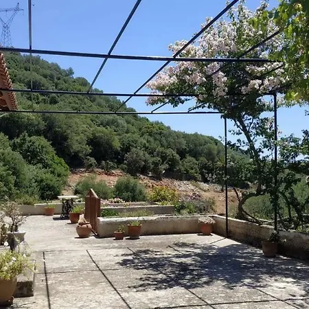 Tsapoula بيت للعطل