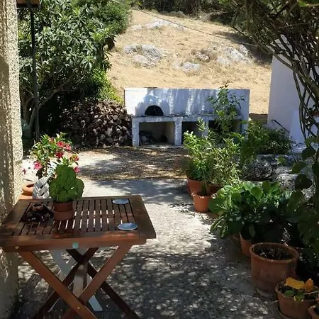 Holiday home Tsapoula Mousata