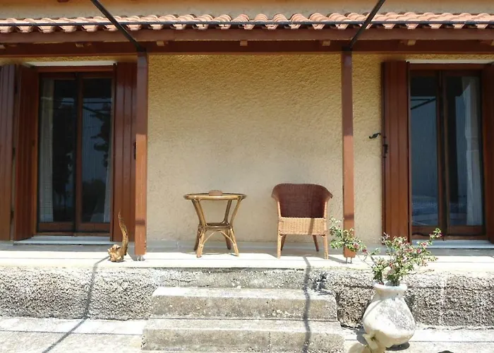 Tsapoula Nyaraló Muszáta