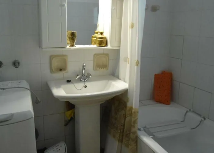 Tsapoula Nyaraló Muszáta